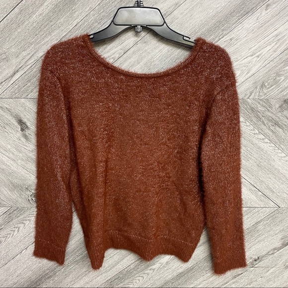 LUSH | Twist Knot Back Front/Sweater Cognac S NWT - Picture 3 of 6
